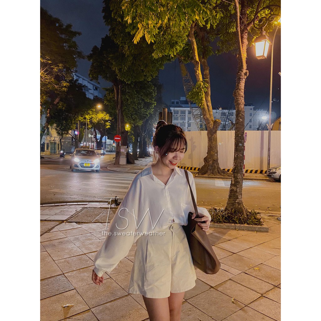 Quần short nữ thô cạp cao chiết eo ống rộng 153 - The Sweater Weather | BigBuy360 - bigbuy360.vn