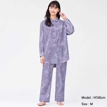(GU Nhật chính hãng) Nữ - Pyjama/ Bộ đồ mặc nhà áo dài tay cổ đức dáng rộng quần dài chất satin bst Demon Slayer