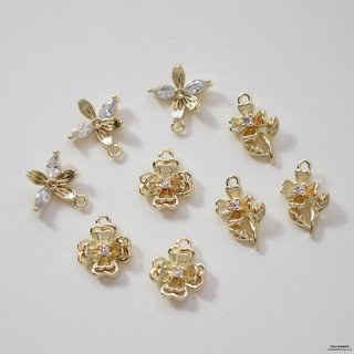 Bông Hoa Nhỏ Mạ Vàng 18K