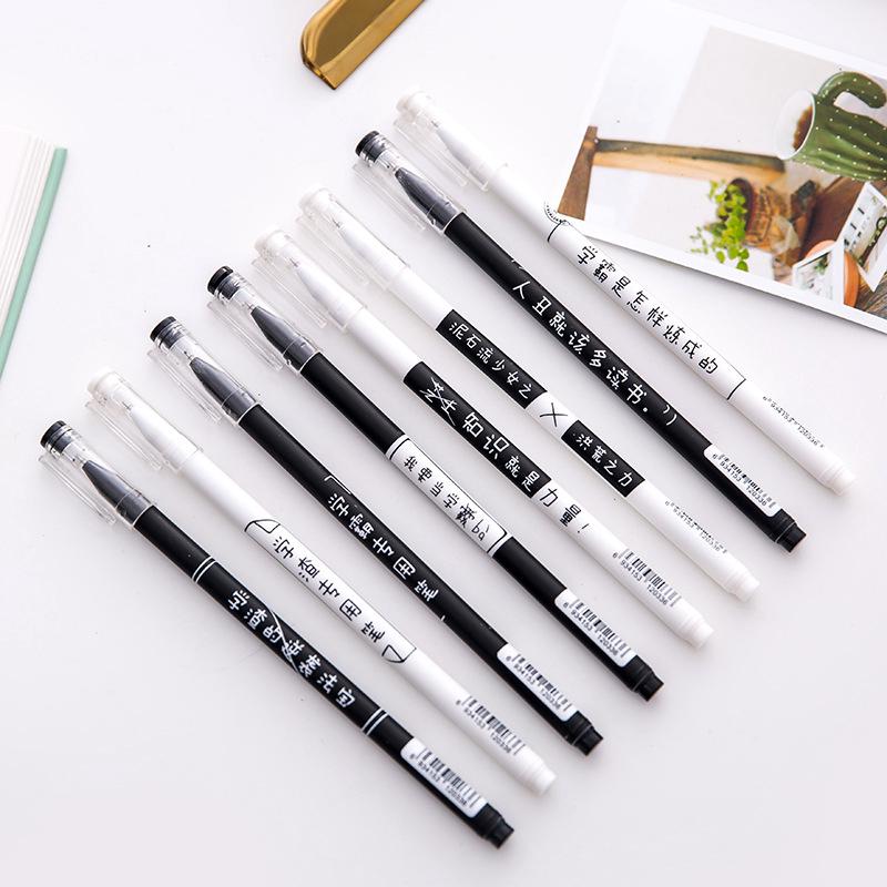 Bút mực đen ngòi 0.38mm tiện dụng