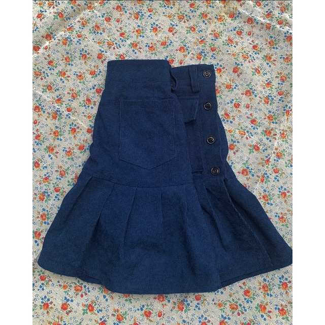 #taphoacotutamky #bestseller Chân váy Túi hộp gài nút lệch hông - Pocket Skirt | BigBuy360 - bigbuy360.vn