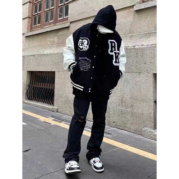 Áo khoác varsity họa tiết thêu xù