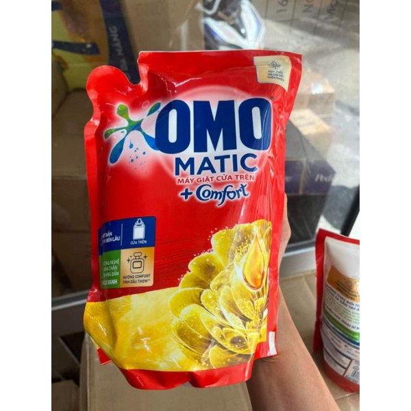 Nước giặt omo comfor 1kg2..