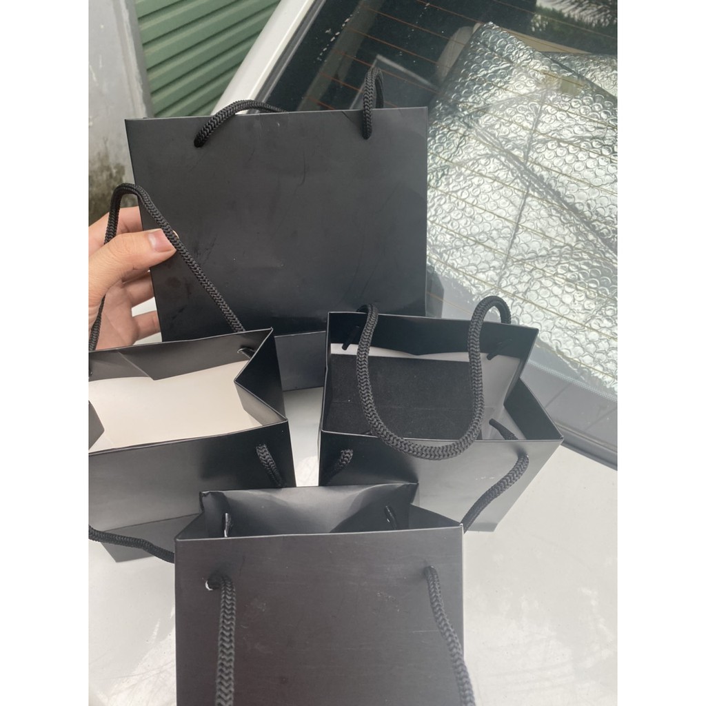 túi quà giấy màu đen trơn màu chắc chắn không kèm hộp phong cách vintage phụ kiện quà tặng king9 5.0
