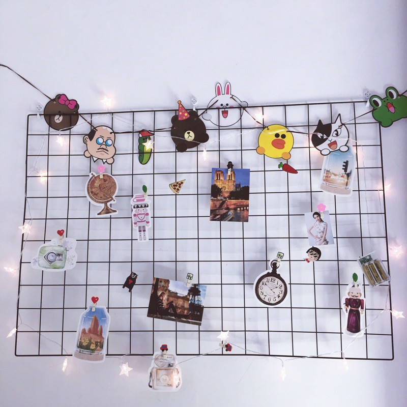 Khung lưới sắt trang trí không gian sống  tặng  đèn Led 20 bóng kèm 5 kẹp màu gỗ | BigBuy360 - bigbuy360.vn