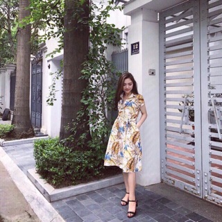 Váy đũi cổ đức