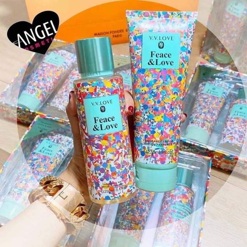 Combo 2 Món Xịt Thơm Body Mist  Với Lotion Dưỡng Thể Victoria Secre Hương Thơm Ngào Ngạt