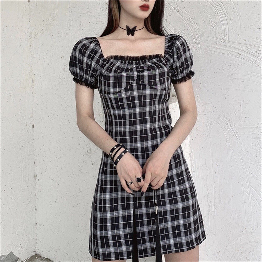 Đầm Kẻ Caro Trễ Vai Đen Dáng Chữ A Tay Bồng Viền Bèo Ngực - Váy Caro Kẻ Đen Cổ Vuông Ulzzang