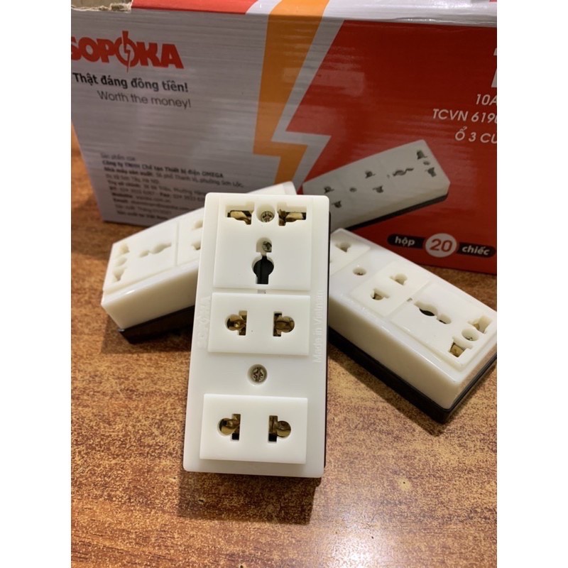 Ổ cắm 3 cửa Sopoka T32, 3 gates socket