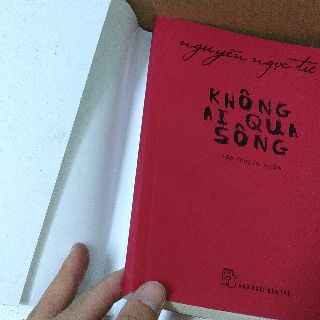 Không ai qua sông