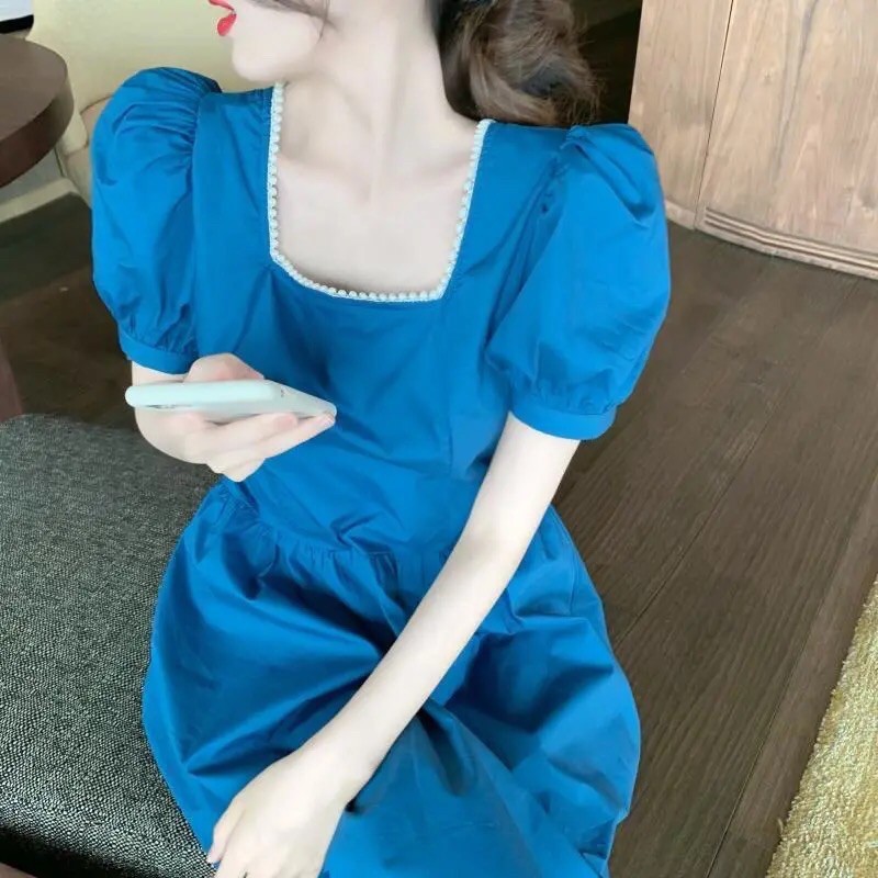 Váy đính đá cổ vuông LeLa TL5 màu xanh da trời và trắng