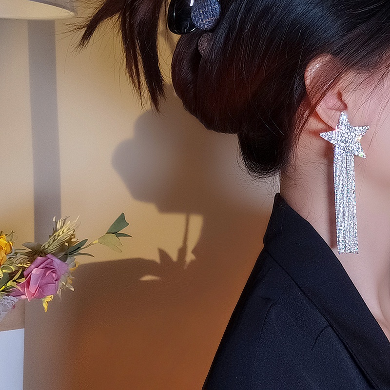 Bông Tai Tua Rua Dáng Dài Đính Ngôi Sao Phong Cách Hàn Quốc Thời Trang Mới 2022 Dành Cho Nữ