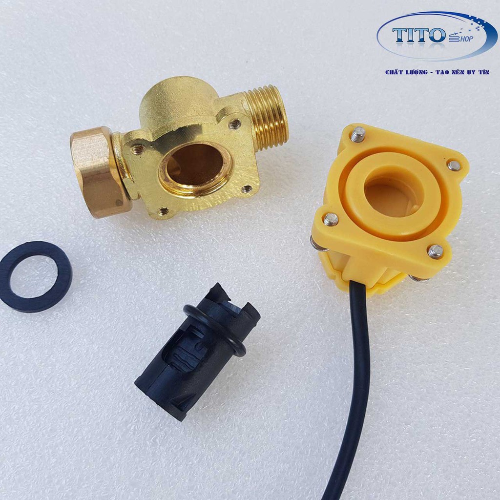 CÔNG TẮC CẢM BIẾN DÒNG CHẢY dùng cho máy bơm tăng áp - Công suất 150W - Phi ra 21mm, vào 27mm