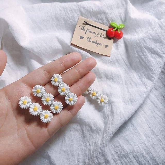 Kẹp tóc hoa cúc