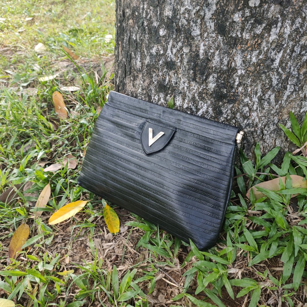 Ví bóp clutch cầm tay Da thật hiệu Mario Valentino Italy second-hand Đồ Si Bon- VD041