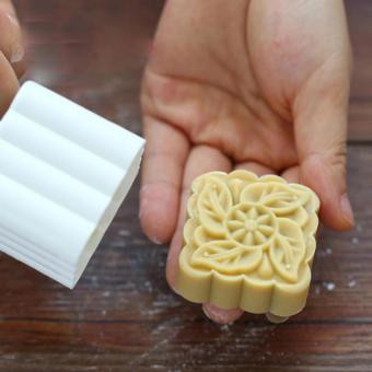 Khuôn Bánh Trung Thu Vuông 4- 6 Mặt Khuôn Cỡ 100g- 125g Tiện Dụng