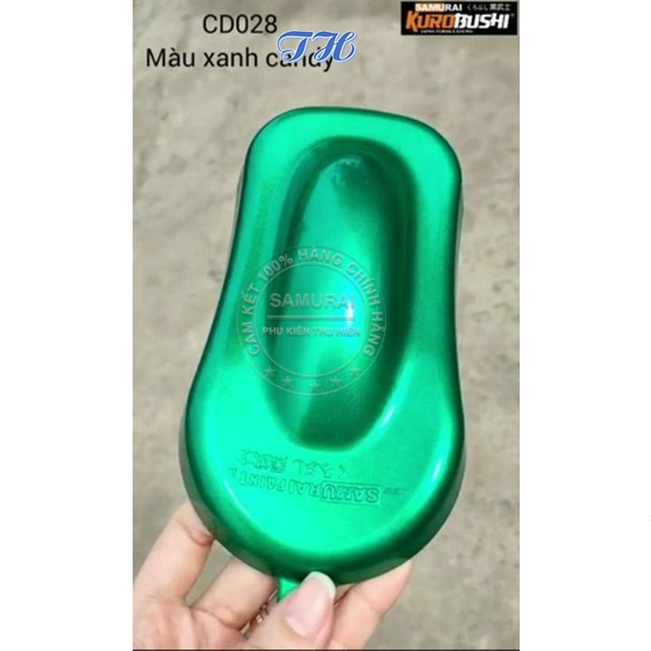 Sơn Xịt Samurai chuyên dùng cho xe máy màu xanh lá candy đậm CD028 * chống cháy, chống rạn nứt, vòi xịt chống chảy