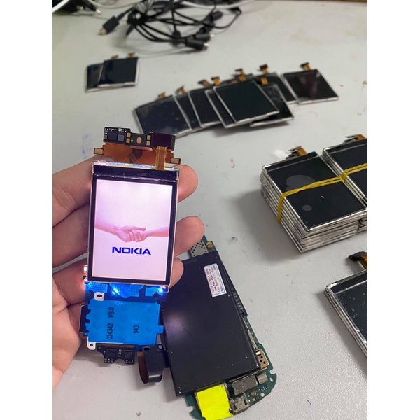 Màn cao cấp Nokia 8800 //Màn  cao cấp