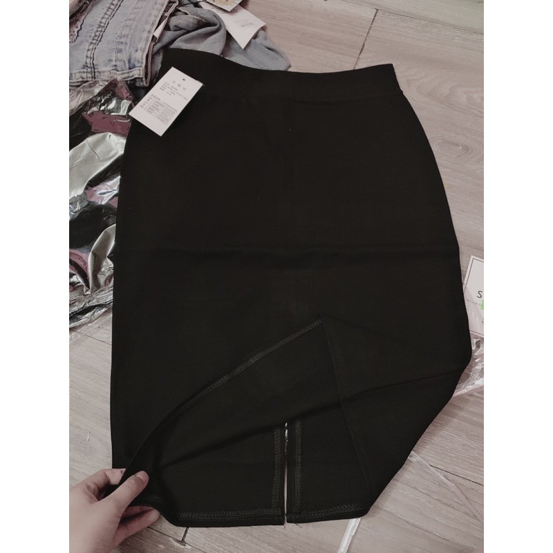 Chân váy bút chì công sở vải umi co dãn xẻ sau - Chân váy zip umi phong cách Hàn quốc