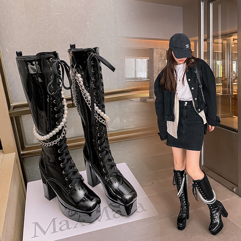 Giày Bốt Cao Gót Da Bóng Đế Dày Mũi Vuông Cột Dây Đính Hạt Ngọc Trai Chống Thấm Nước Size 34-43