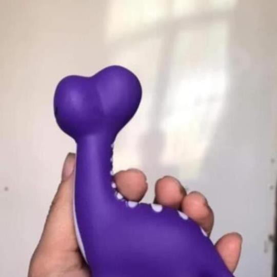 Đồ chơi khủng long cho bé