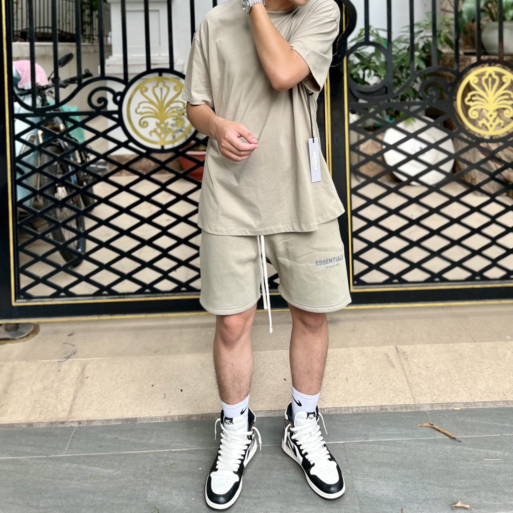 Quần đùi FEAR OF GOD FOG ESSENTIALS Short SS21 chất liệu cotton nỉ bông cao cấp form rộng oversize