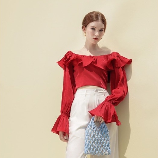 Áo croptop viền bèo - Margaret Blouse