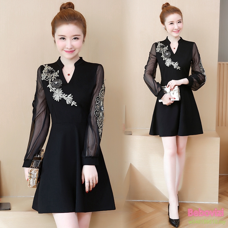 Đầm chữ A cổ V tay dài phối ren thời trang nữ tính | BigBuy360 - bigbuy360.vn