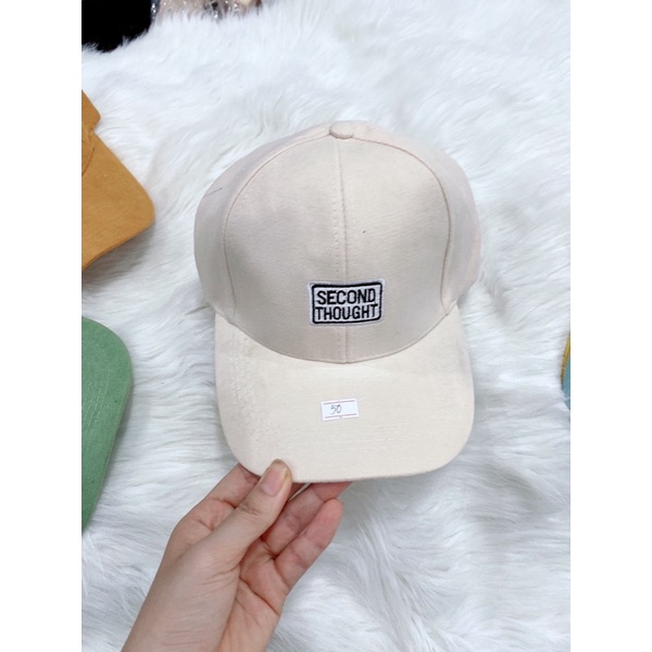 mũ lưỡi trai nữ nhiều màu