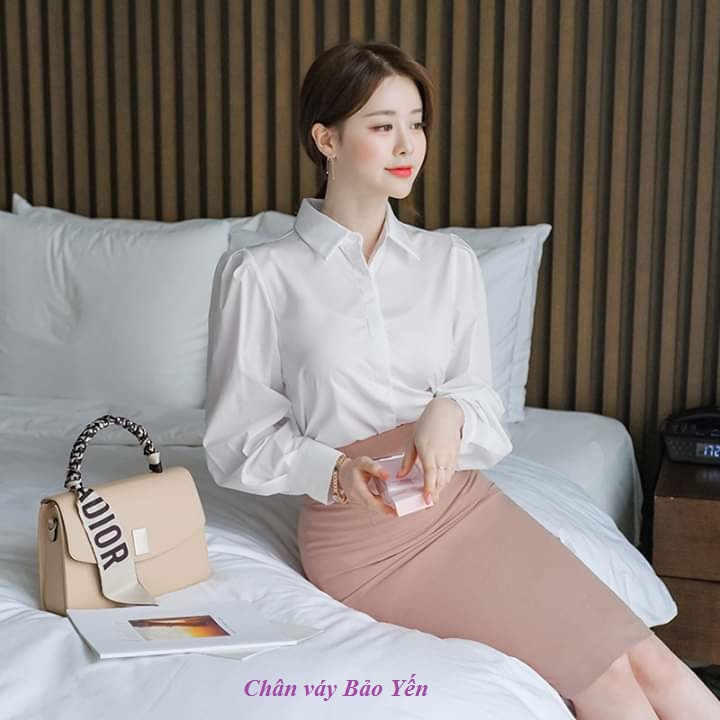 Chân váy bút chì màu be đậm xẻ sau tới gối(sẵn size) - M14