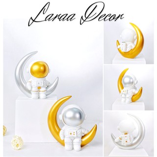 Tượng Phi hành gia Mặt Trăng Vàng/Xám🛸 - Laraa Decor Trang trí nhà cửa