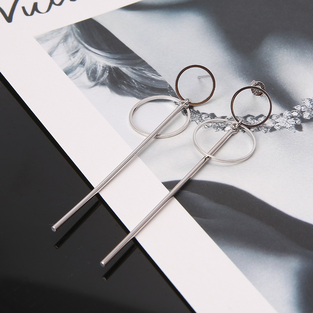 Khuyên tai nữ trang dáng dài tạo hình độc đáo