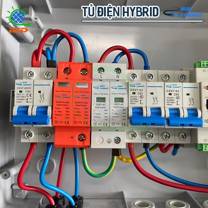Tủ điện năng lượng mặt trời Hybrid 1 MPPT Blue Connect