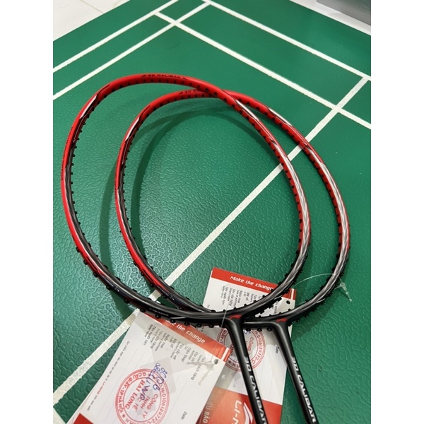 VỢT LINING CALIBAR 300B