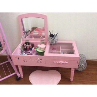 Bàn trang điểm mini