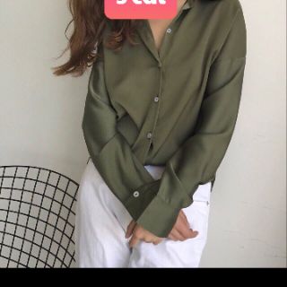 Áo sơ mi trắng đen form rộng