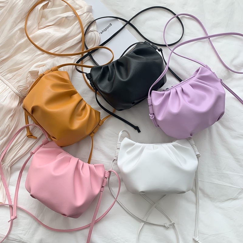 Túi Đeo Chéo Hình Đám Mây Nhỏ Thời Trang Phổ Biến Hàn Quốc Cho Nữ