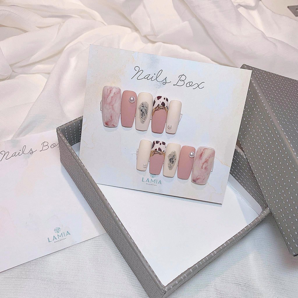 Nailbox giả thiết kế - Mẫu móng chubby - A97