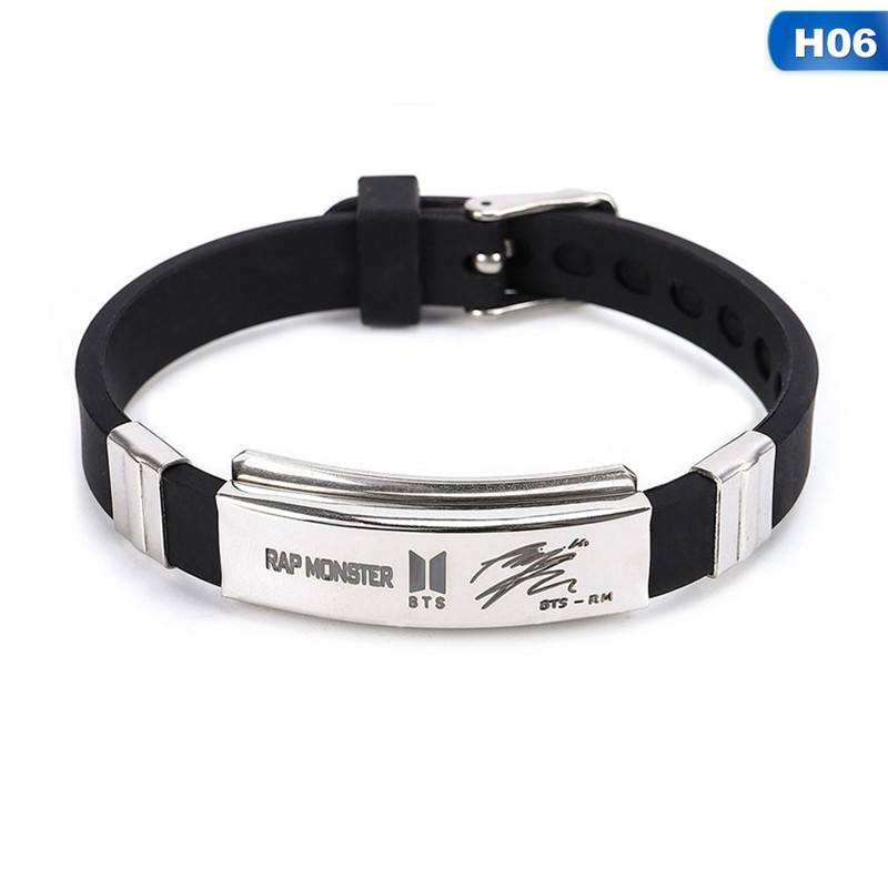 Vòng đeo tay mặt dây hình các thành viên BTS | BigBuy360 - bigbuy360.vn
