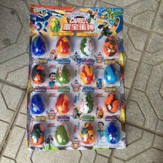 Quả trứng biến hình siêu nhân nhiều mẫu giao ngẫu nhiên- quán ăn vặt tuổi thơ trước cổng trường