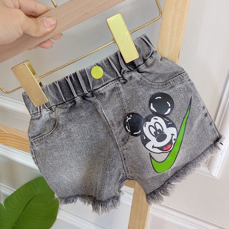 Quần short tua rua mickey bé gái