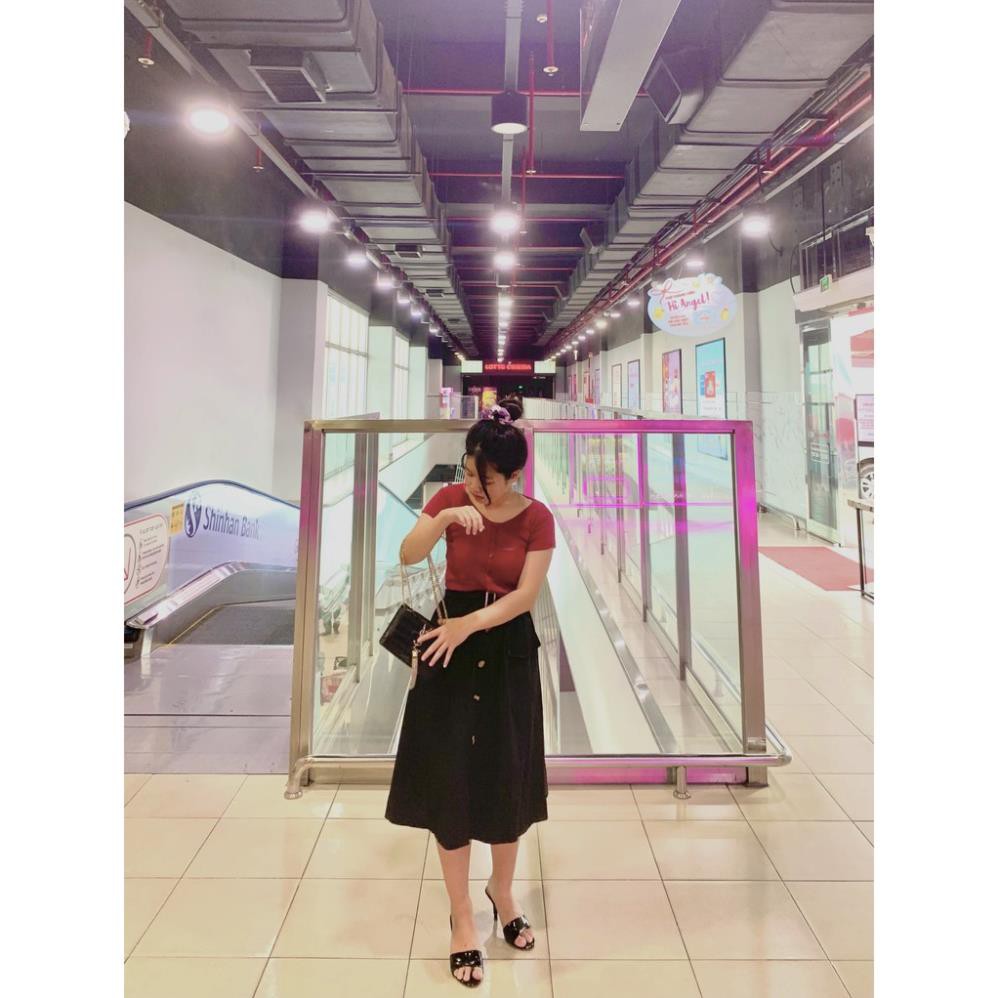 Áo thun croptop cổ vuông ôm - tay ngắn đủ màu năng động vải tốt - xu hướng 2021 | BigBuy360 - bigbuy360.vn