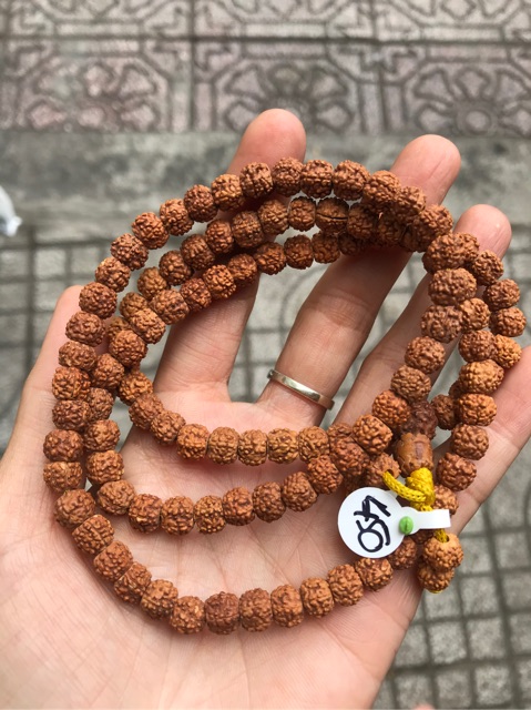 Vòng chuỗi 108 hạt Bồ đề kim cang tự nhiên Tây Tạng Nepal