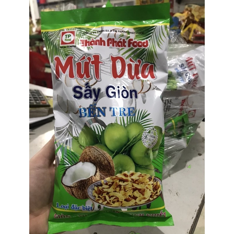 Mứt Dừa Sấy Giòn Thành Phát Food Gói 200g