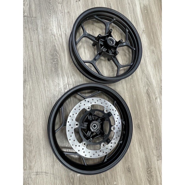 VÀNH TRƯỚC ĐỘ 2 ĐĨA CHO XE YAMAHA R15V3 / MT15 / XSR155 / Z300 / NINJA 300 / R3 / MT03 Giữ được đĩa nguyên bản.