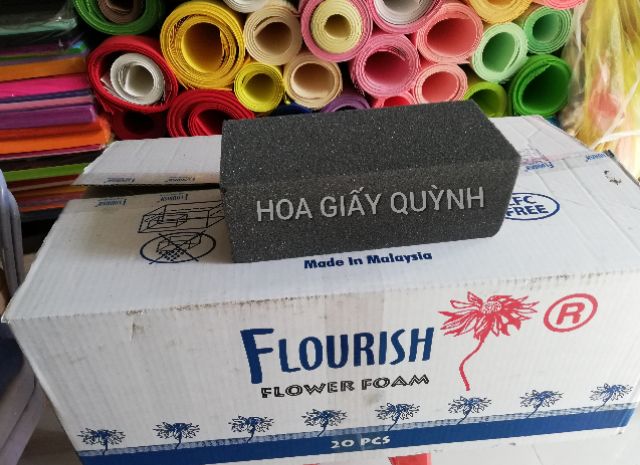 MÚT XỐP CẮM HOA KHÔ