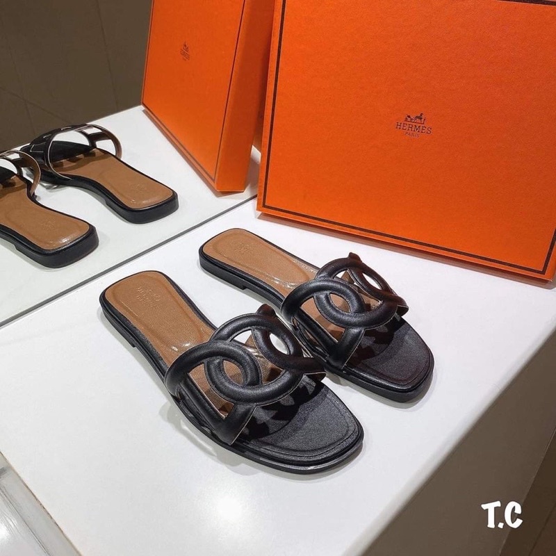 dép hm dây xích bản mẫu mới siêu tây ( rẻ vô đich )