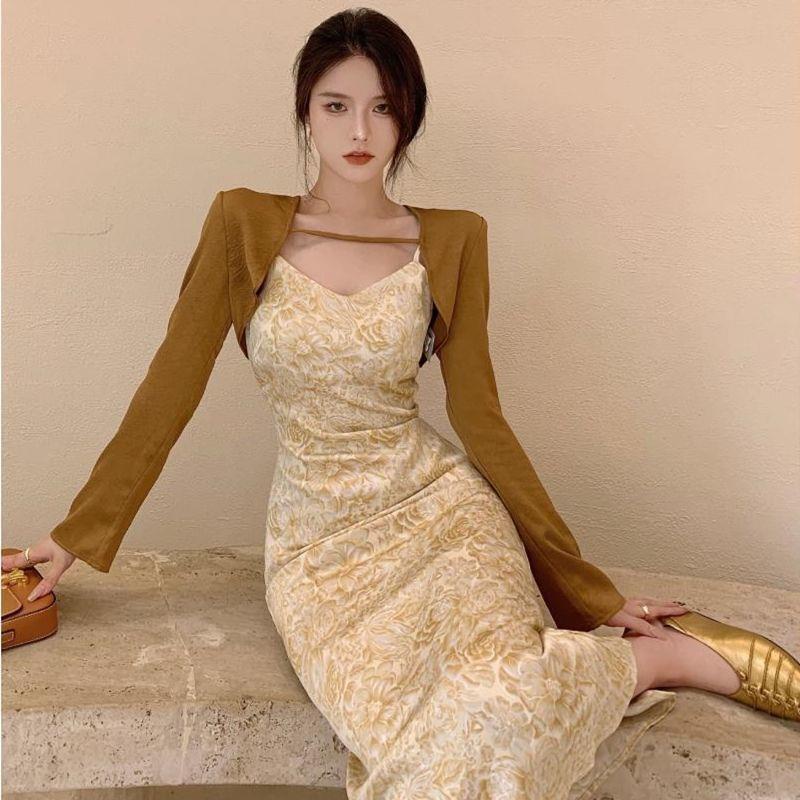 Bộ áo khoác + chân váy lưng cao in họa tiết thời trang mùa thu phong cách mới cho nữ 2021 | BigBuy360 - bigbuy360.vn