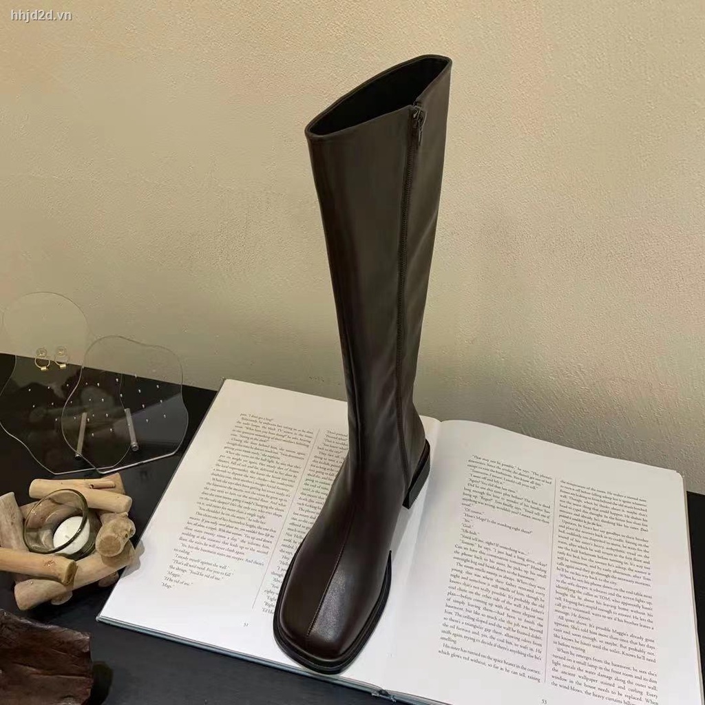 ☞Giày Bốt Martin Mỏng Cổ Vừa Màu Đen Thời Trang Mùa Hè Cá Tính Cho Nữ | BigBuy360 - bigbuy360.vn