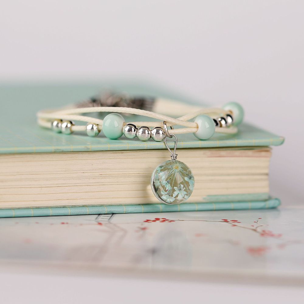 Vòng Đeo Tay Gắn Quả Cầu Thủy Tinh Chứa Hoa Khô Xinh Xắn Dành Cho Nữ